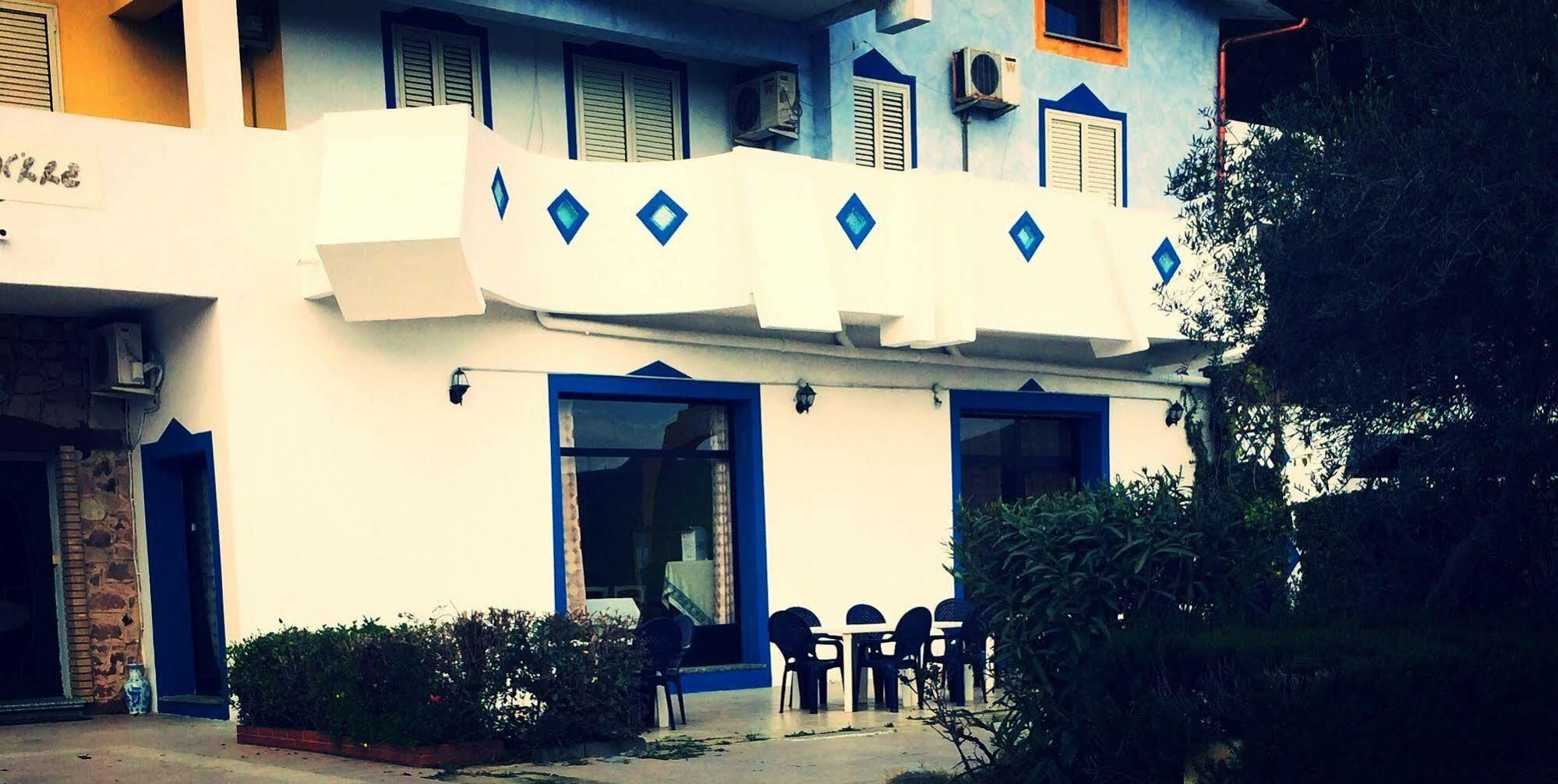 En Ville Bed And Breakfast Gonnesa Dış mekan fotoğraf