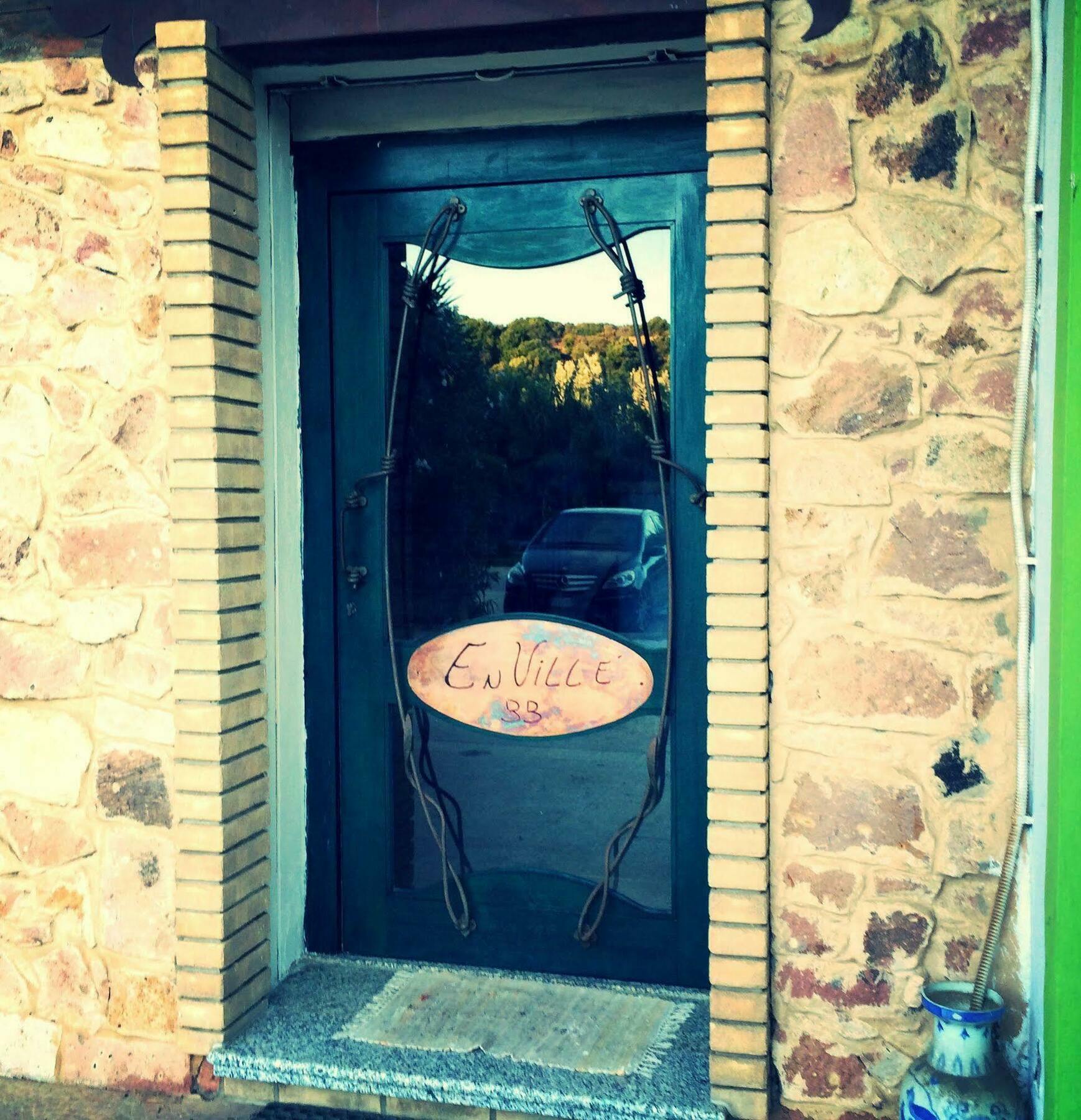 En Ville Bed And Breakfast Gonnesa Dış mekan fotoğraf